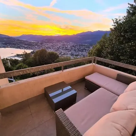Panoramic Apartment *